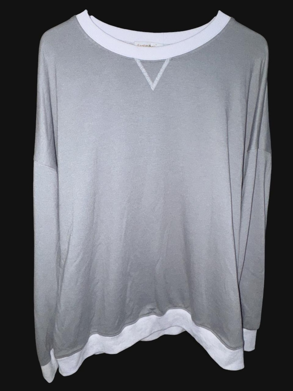 Fantaslook Women’s Gray & White Crewneck – Size L